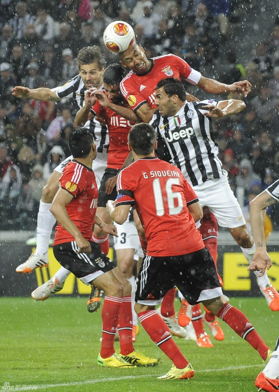 开云体育官网入口-尤文图斯内部会议纪要流出——今夜再遭质疑；欧联使命明确；细节决定成败(尤文图斯老板约翰埃尔坎)